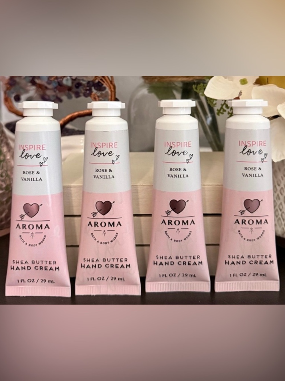 🆕🪷 BATH & BODY WORKS “INSPIRE LOVE“ ROSE AND VANILLA SHEA BUTTER HAND CREAM SET